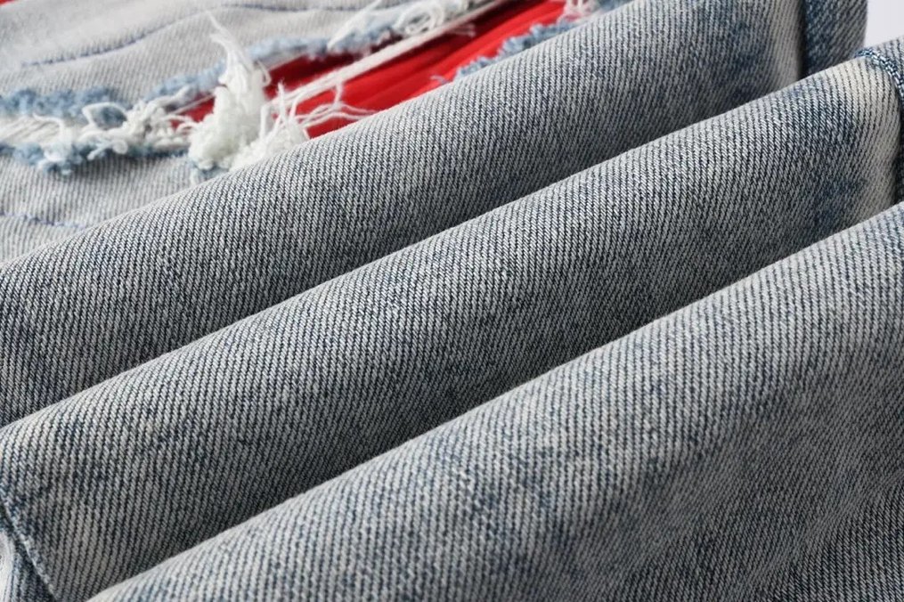 Kırmızı Yılan Desenli Amiri Mavi Slim Jean — görsel 7/9