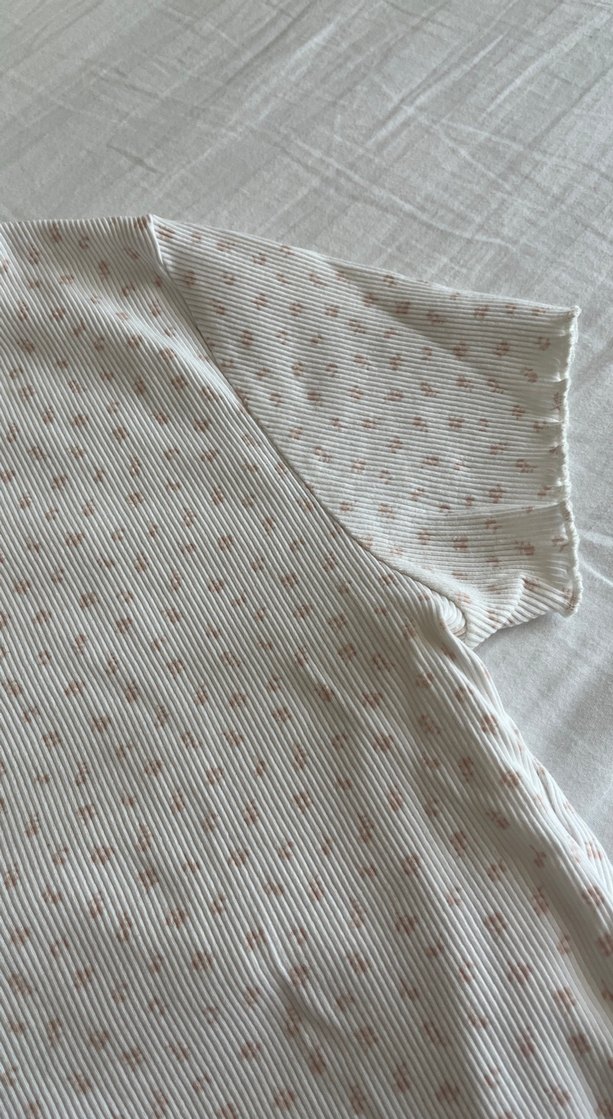 H&M üst — görsel 2/3