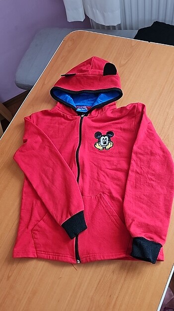 Mickey hirka