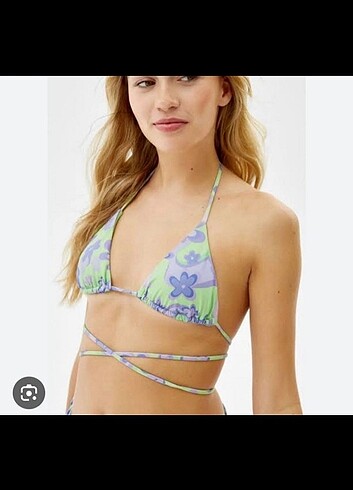 Bershka bikini 