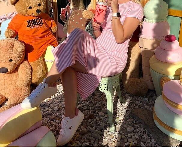 Pembe etek ve tshirt ikili takım