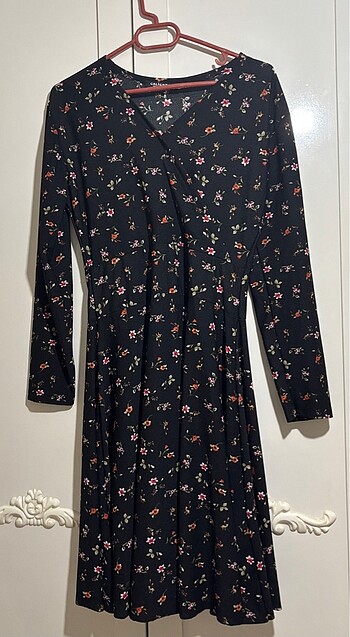 Çiçekli uzun kollu elbise - Görsel 5