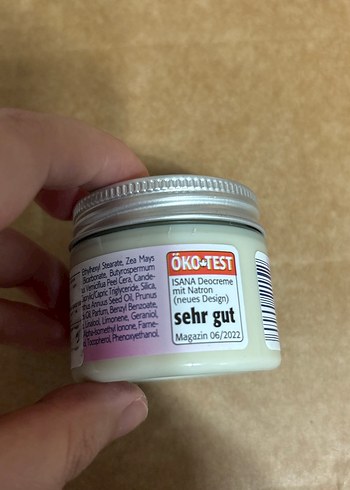 ISANA 24 Saat Natronlu Kadın Deodorant Kremi - Görsel 5