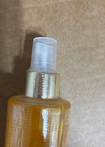 Beden Bee Beauty Gold Işıltılı Vücut Spreyi 250 ml