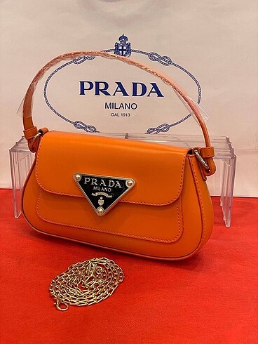 Prada Prada çanta