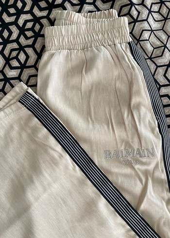 Balmain Ekru Seritli Rahat Pantolon