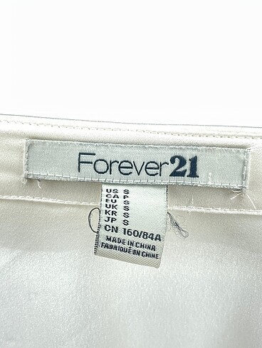 s Beden beyaz Renk Forever 21 Gömlek %70 İndirimli.