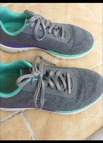 36 Beden Skechers ayakkabı