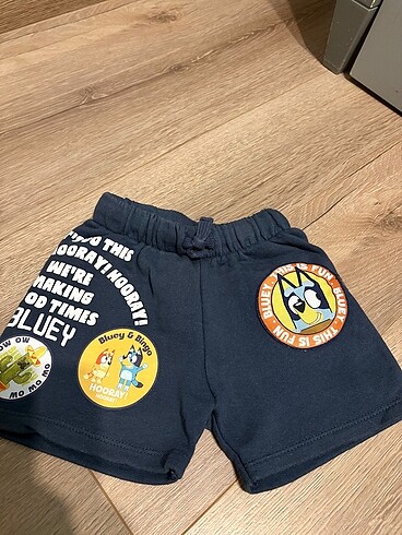 Erkek bebek şort