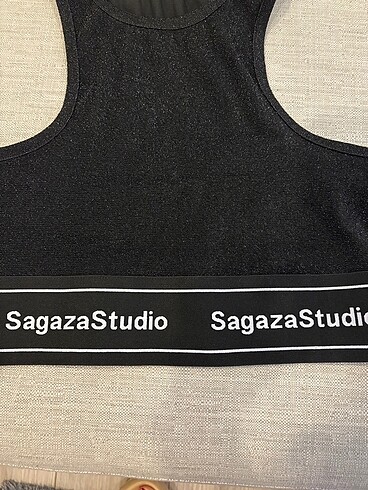 Kadın crop