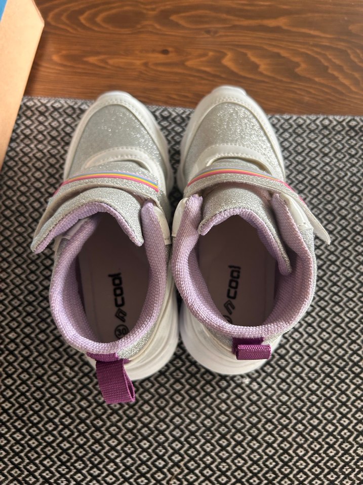 SIFIR Kız Çocuk Beyaz Işıklı Spor Ayakkabı - Görsel 5