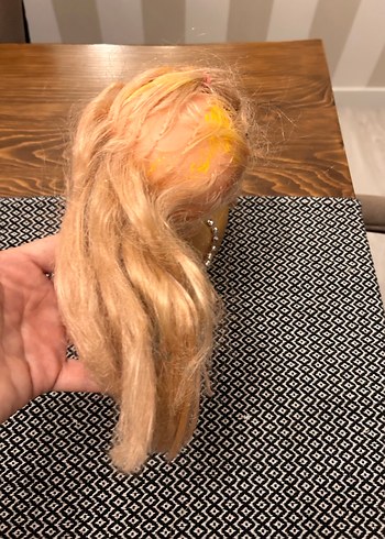 Pembe saçlı oyuncak bebek başı - Görsel 4