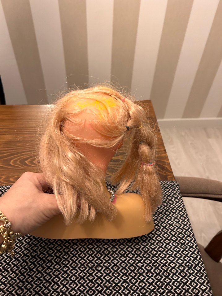 Pembe saçlı oyuncak bebek başı - Görsel 2