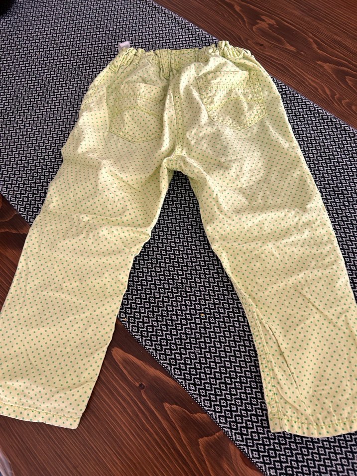 Sarı Düğmeli Kız Çocuk Pantolonu - Görsel 4
