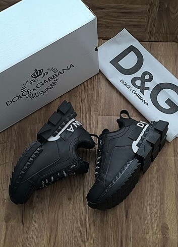 39 Beden Dolce Gabbana