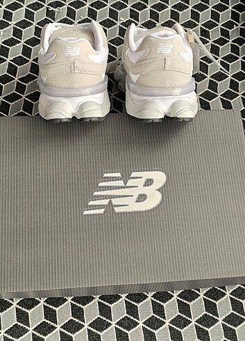 38 Beden New Balance 9060