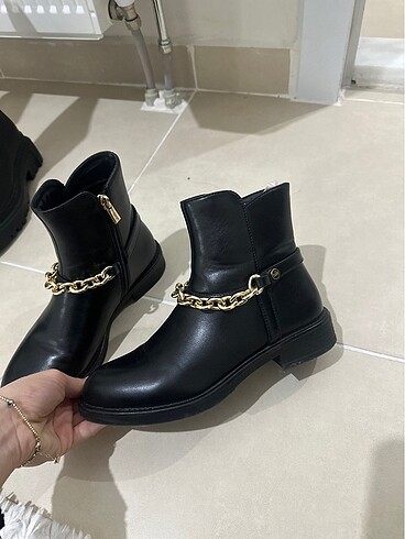 36 Beden siyah Renk Bot çizme