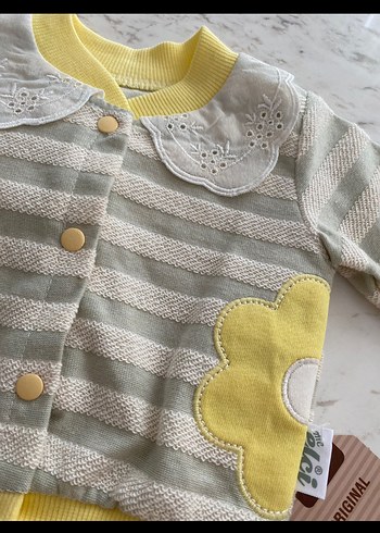 Sarı Nakışlı Bebek Kız Kıyafet Seti - Görsel 3