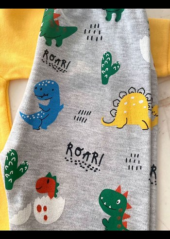 Sarı Dinozor Baskılı Erkek Bebek Takımı - Görsel 2