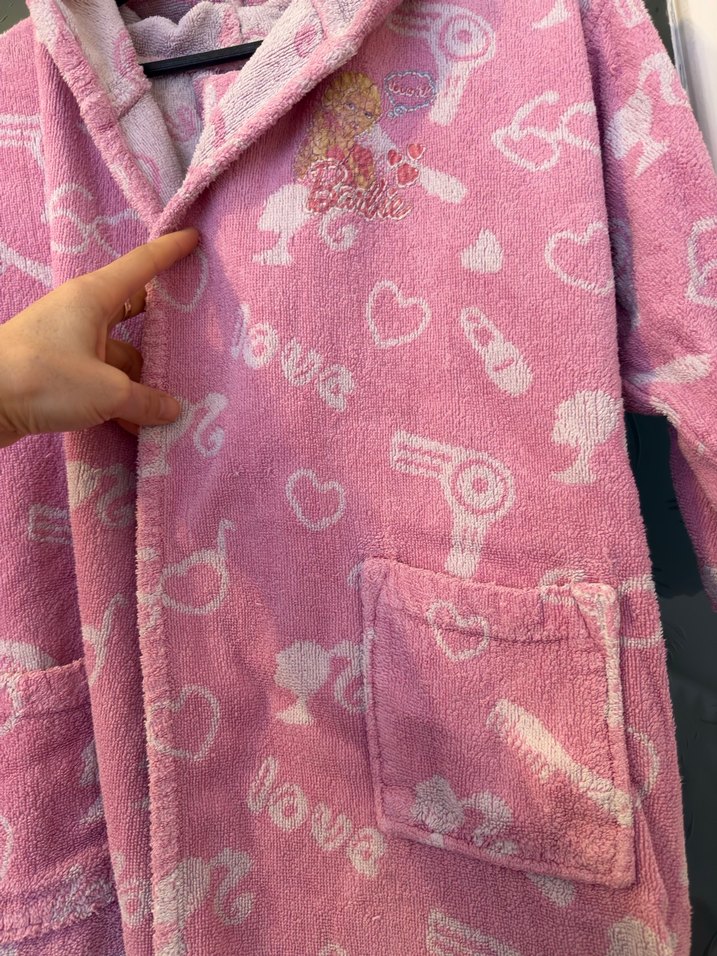 Kız Çocuk Kapüşonlu Pembe Bornoz - Görsel 4