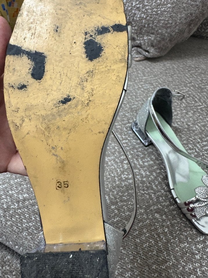 Gri Çiçekli Tokalı kız çocuk - Görsel 4