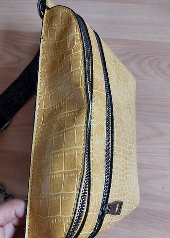 Sarı Deri Yılan Desenli Bel Çantası - Görsel 3