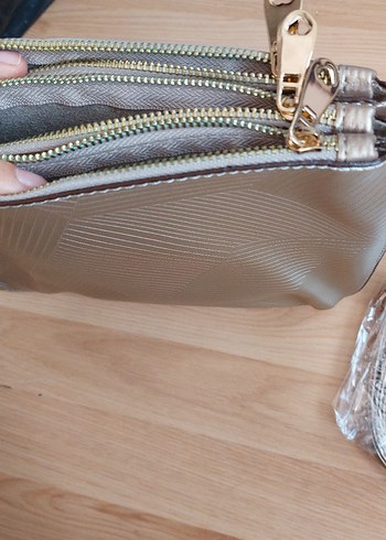 Yılan Desenli Bej Kadın El Çantası - Görsel 2