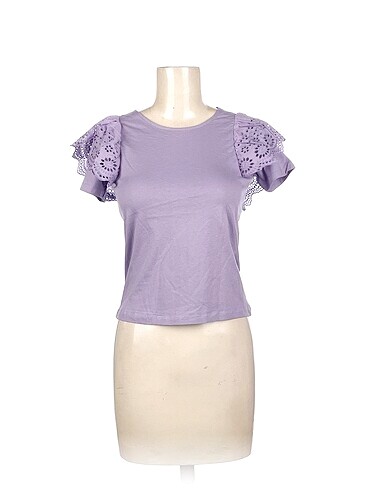 PreLoved T-shirt %70 İndirimli.