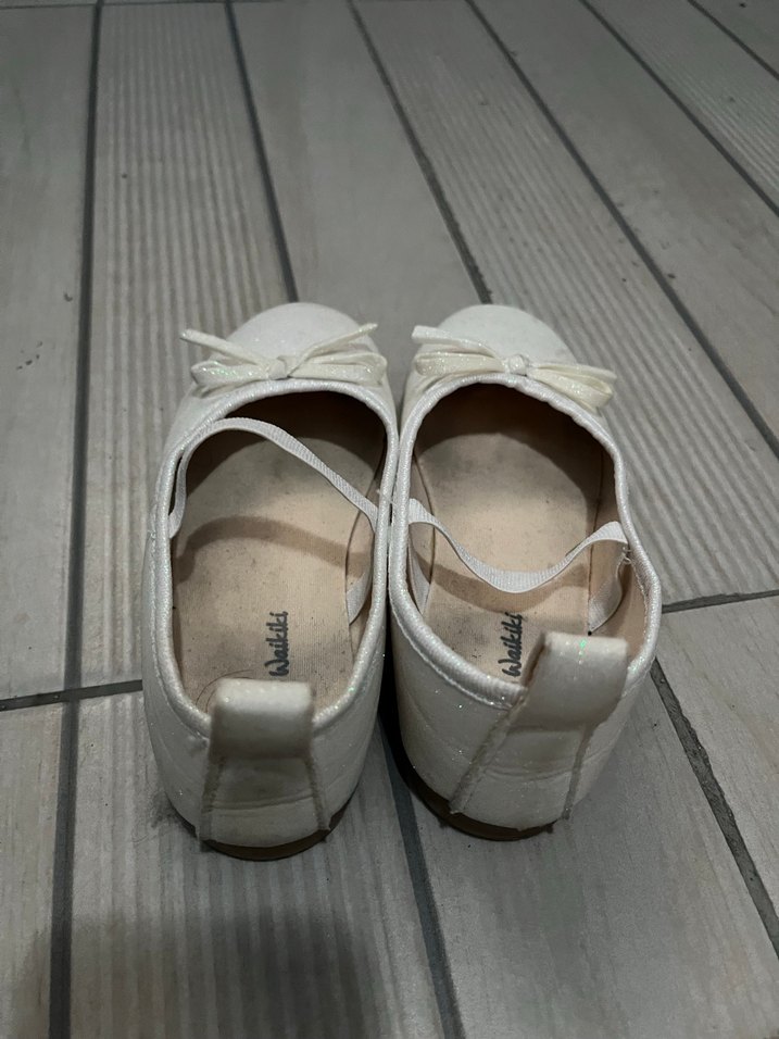 Kız Çocuk Beyaz Babet Ayakkabı - Görsel 4