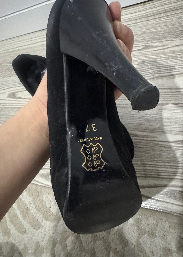 Topuklu ayakkabı - Görsel 4