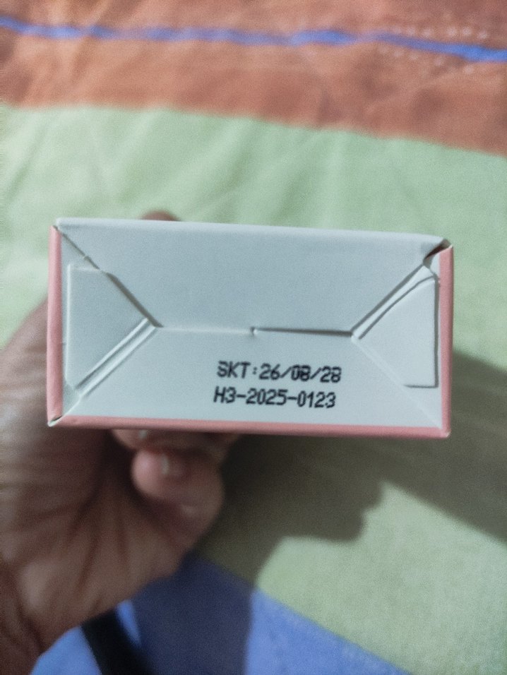 Sinoz Pink Touch Renk Düzeltici Güneş Kremi SPF 50 - Görsel 3