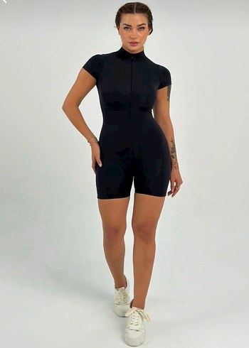 V Yaka Siyah Kadın Kısa Tulum - Görsel 2