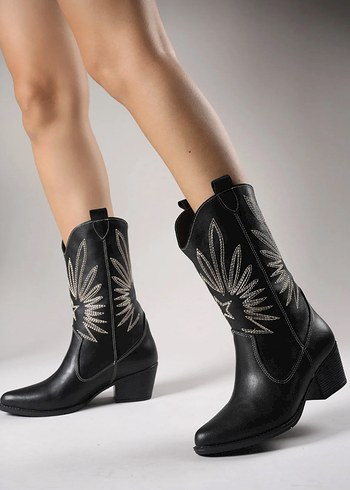 Siyah Nakışlı Kadın Deri Kovboy Çizmesi - Görsel 2