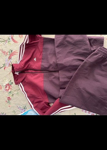 Adidas 
Bordo Kadın Fermuarlı Eşofman Takımı - Görsel 4