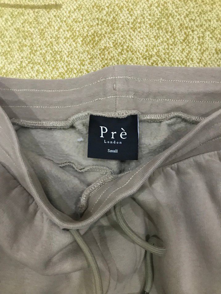 Bej ve Lacivert eşorfman. - Görsel 2