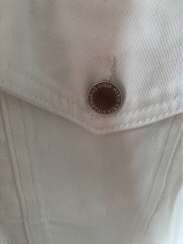 xs Beden beyaz Renk Stradivarius kot ceket