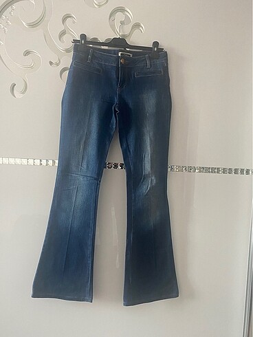 İpekyol kot pantolon