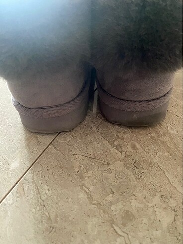 39 Beden Oysho gri ugg