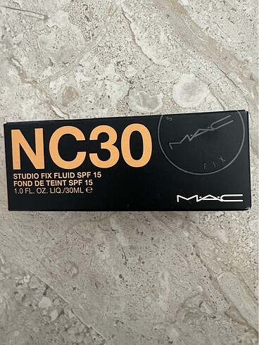 MAC Mac Studıo fix fluıd spf 15 fondöten