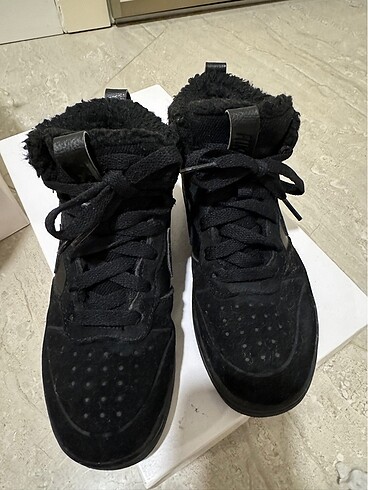 Nike Siyah Bot