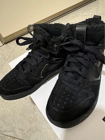 31 Beden Nike Siyah Bot