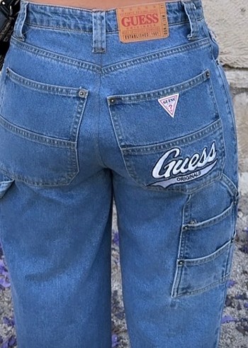 Guess Kadın Mavi Loose Fit Jean Pantolon