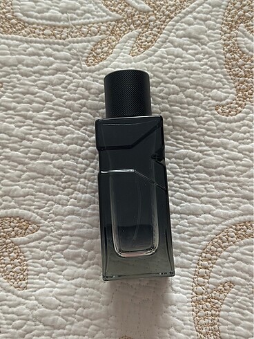 Orijinal Yves Saint Laurent Erkek Parfüm Şişesi
