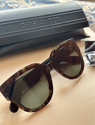 Dior Orijinal Chiristian Dior Lady Güneş Gözlüğü