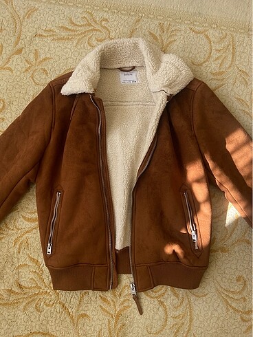 Bershka mont