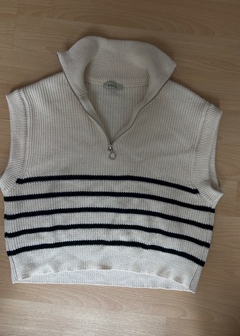 Fermuarlı çizgili triko süveter - Görsel 3