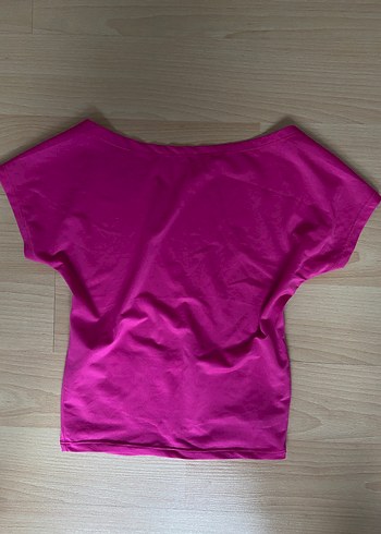 Sırtı açık tişört - Görsel 6