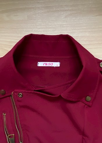 Bordo kemerli kısa elbise - Görsel 5