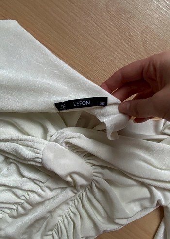 Sırt dekolteli bluz - Görsel 3