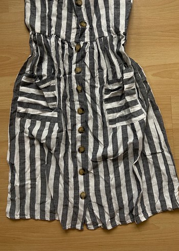 Çizgili elbise - Görsel 4